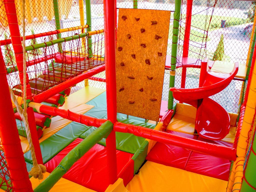 Hotel Kilikiya Uzhhorod Luaran gambar